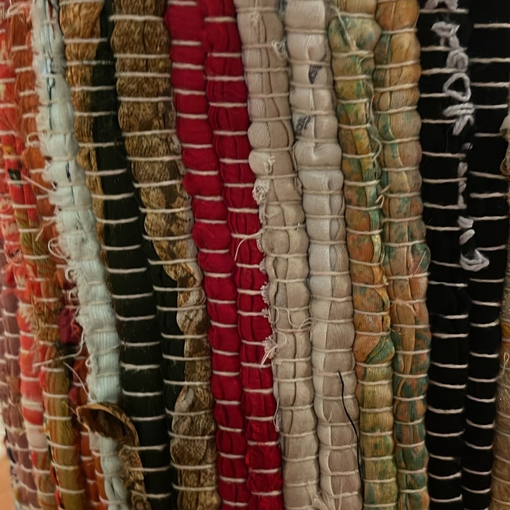 Handwoven multi Chindi Rug - Picture 4 of 4